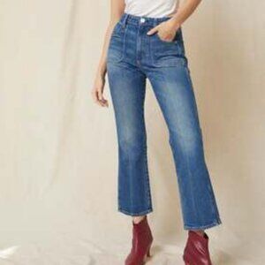 AMO Abigail High-Rise Crop Jeans in Peaceful Wash 27